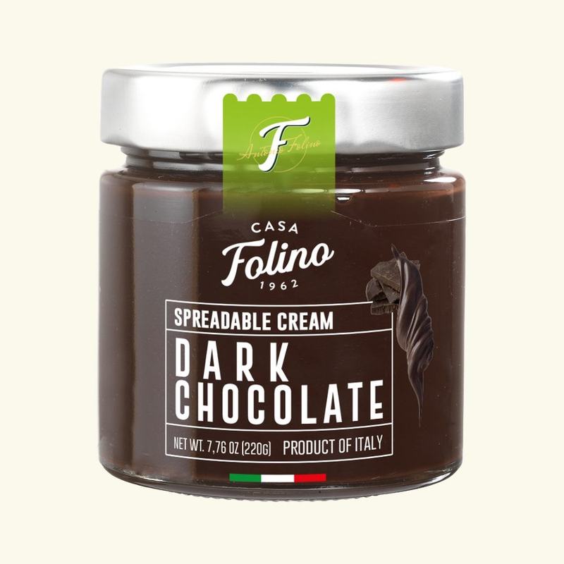 Dark chocolate spreadable cream